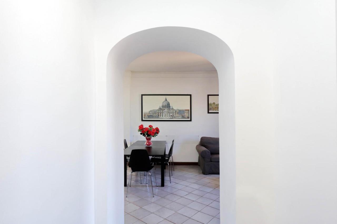Lavatore Apartamento *
